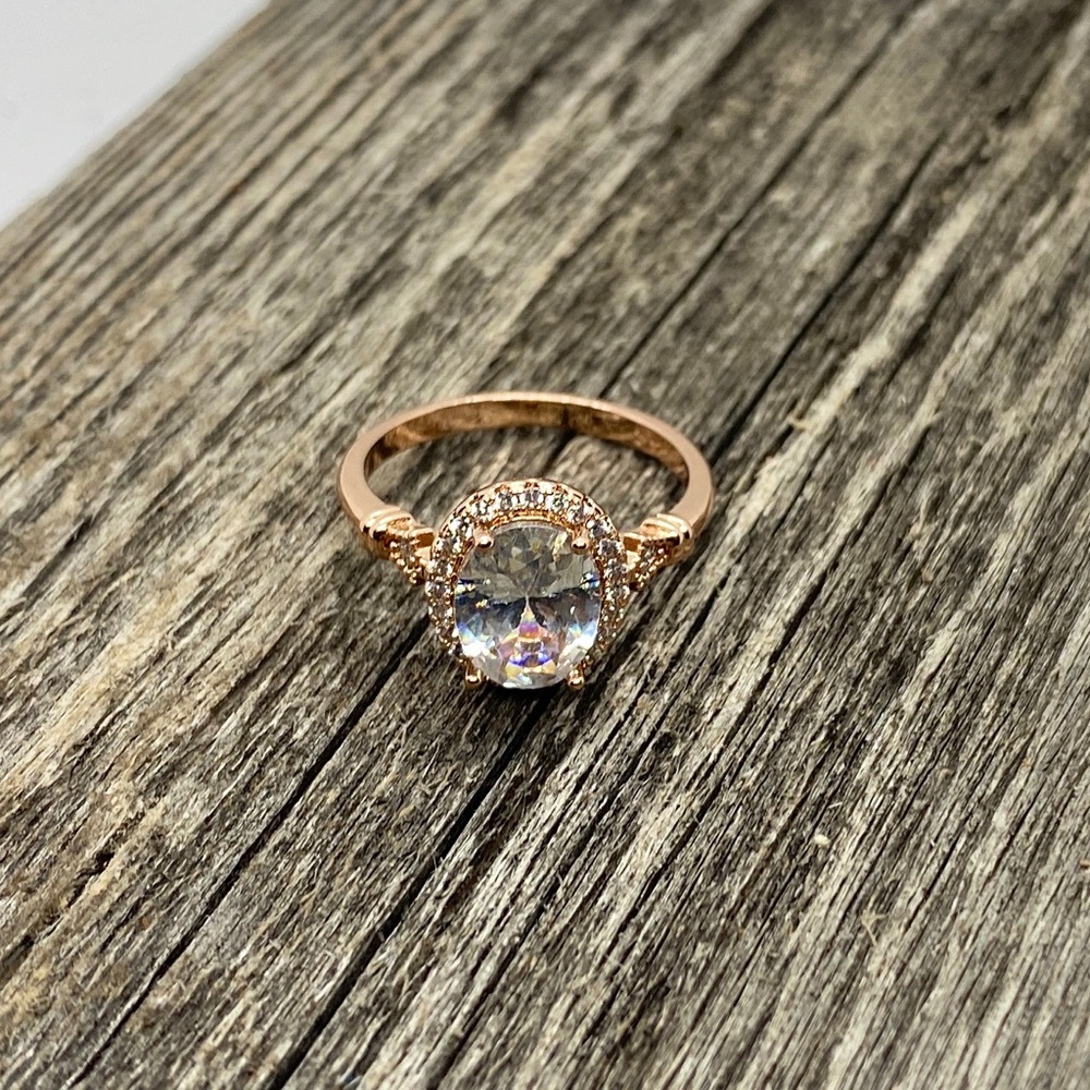 Rose Gold Diamond Wedding Bridal Engagement Ring - Picture 6 of 9